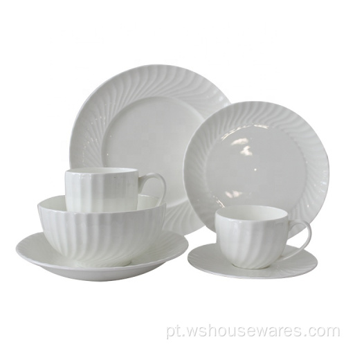 Cerâmica por atacado 24pcs Conjuntos de jantar de porcelana de luxo